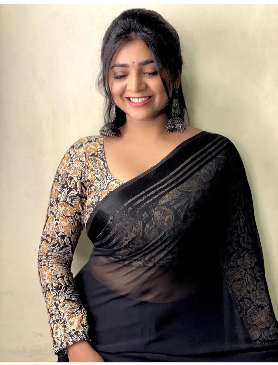 Beauty is not something you buy; instead, beauty is what lies within.  Good Morning Tweeple Folk's!!! 
<a href="/LustyChristy/">𝗖𝗵𝗿𝗶𝘀𝘁𝘆 (𝗦𝗢𝗢𝗧𝗛𝗔𝗔𝗧𝗜)</a> <a href="/hotwifereena/">Mrs.Reena Sinha</a> @Shikha3s4  <a href="/manju53665025/">manjula</a> <a href="/DeviUmawati/">𝒰𝓂𝒶𝓌𝒶𝓉𝒾</a> <a href="/KulSujata/">Sujata kul</a> <a href="/Bhawna_seema/">Bhawna</a> @Sana_virgo22 @Vibha2912 <a href="/sonali_shhh/">Sonali Verma</a>