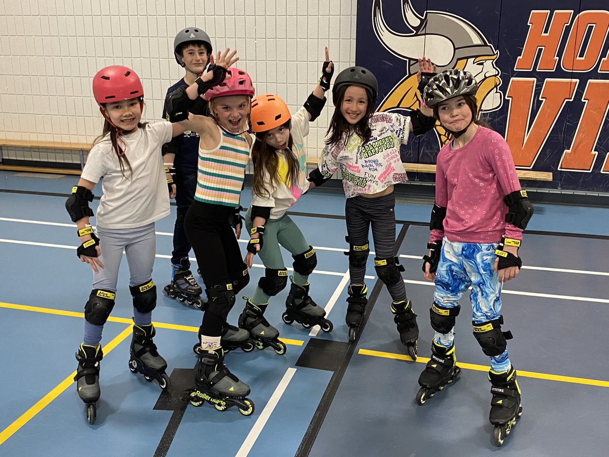 SVDP_CCSD's tweet photo. 3 days of @alieninline for our grade 1-3 students.  Tomorrow is the last day!  So much fun and a little bit of sweat fills the gym.  You can see the skill and confidence build each day. https://t.co/SvNUvjPA9Z