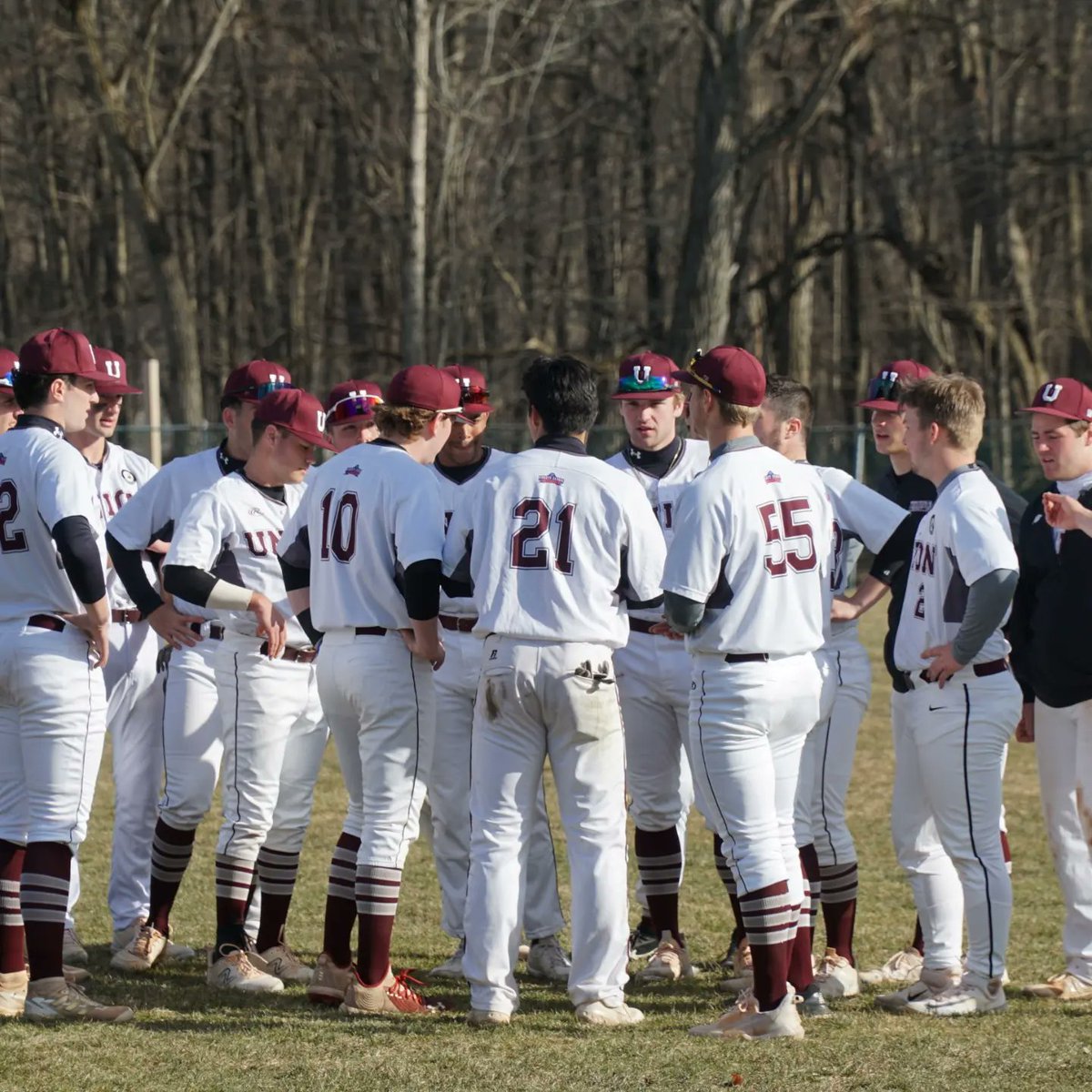 UnionCollegeBB's tweet photo. First home game ✅
First home win ✅

#GoU #d3baseball https://t.co/EYAXo87nIN