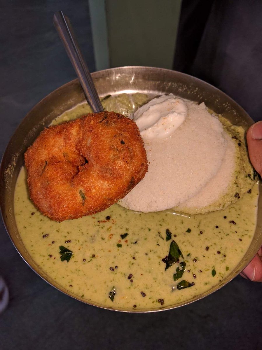 The first mention of Idli (ಇಡ್ಡಲಿಗೆ) is in 9th century Kannada prose Shivakotyacharya's 'Vaddaradhane'. Idli is at least 1500 years old. 

#WorldIdliDay #Bengaluru #Karnataka