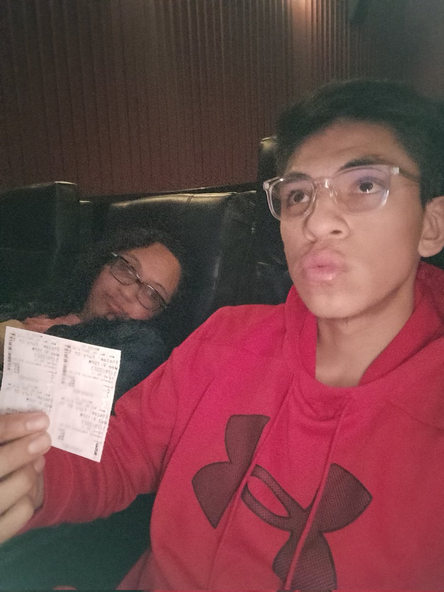 Currently watching Shazam 2⚡@weslacotx - with my BB JB💜