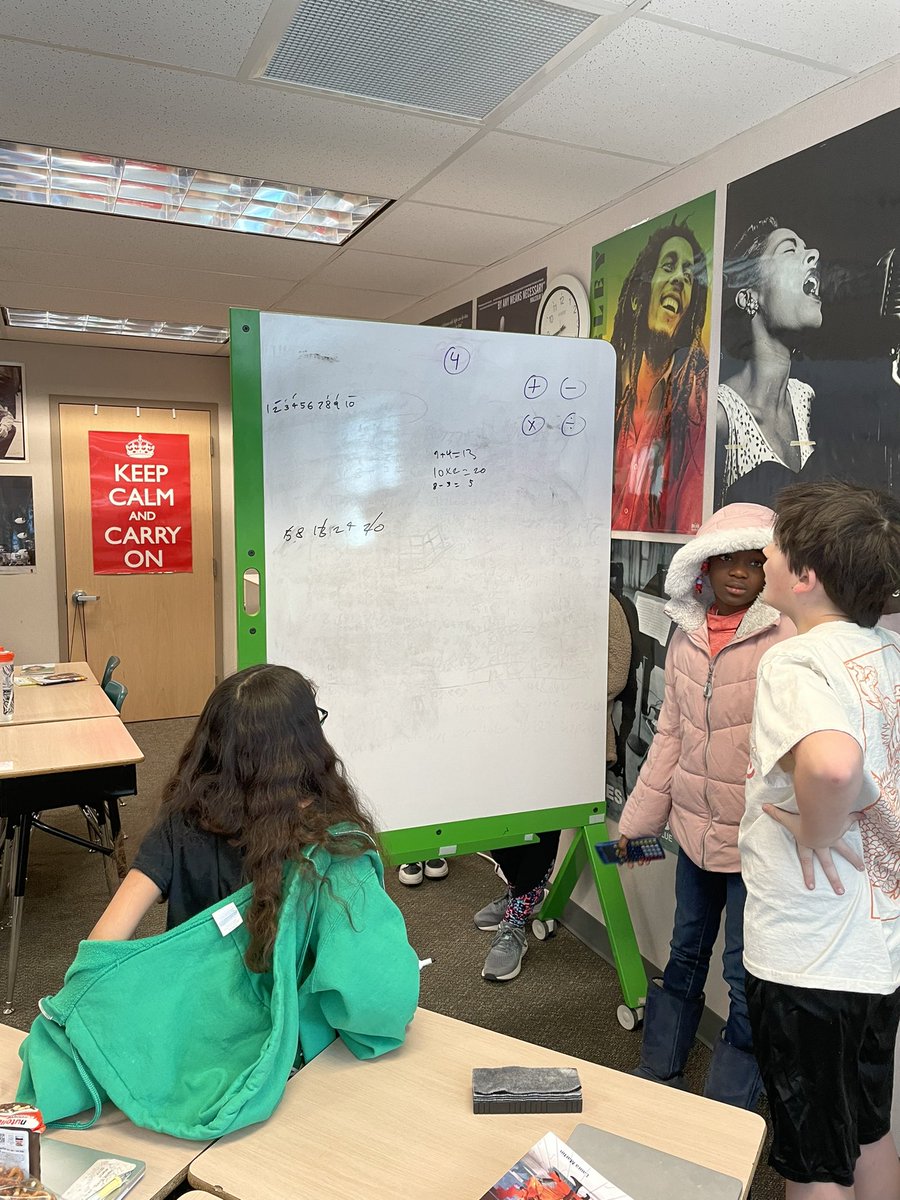 MrNeibauer's tweet image. Day 10 of building my @pgliljedahl #thinkingclassroom:
Students are thinking more and complaining less. Knowledge is starting to mobilize around the room.
Today, they collaborated for 45 minutes, and asked for more time! #mathtwitter