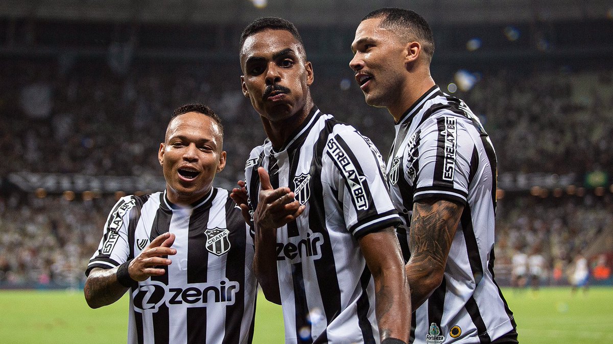 CLASSIFICADOS!!! ESTAMOS EM MAIS UMA FINAL DE COPA DO NORDESTE!

📸 Felipe Santos/Ceará SC

#FECxCSC - 2x3
#CopadoNordeste2023