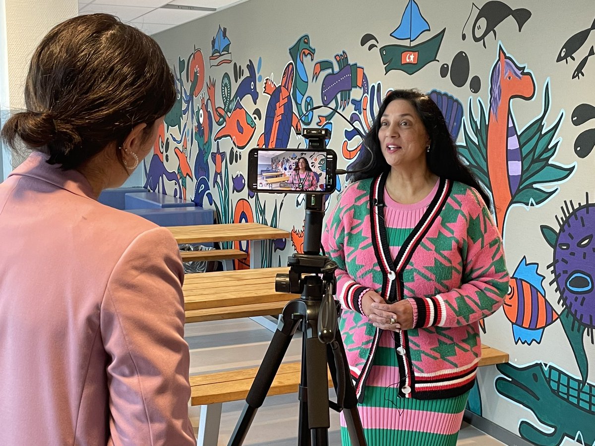 Voor <a href="/rtvutrecht/">RTV Utrecht</a> geeft bestuurder Fawzia Nasrullah een toelichting op de notariële loting van vanochtend.