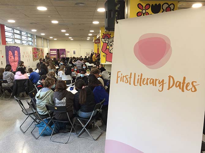 ElFarInformatiu's tweet photo. #LH📚 l Torna el @FirstLiterary Dates. El projecte de foment de la lectura, inspirat en el popular programa de televisió de cites a cegues, celebra la seva 7a edició

📅Avui dijous 🕠 de 16.30h a 18.30h
📍Biblioteca Central Tecla Sala

ℹ️ https://t.co/ZzZoYVmAbk
cc @rosalia_dg https://t.co/BKxmBNiCKW