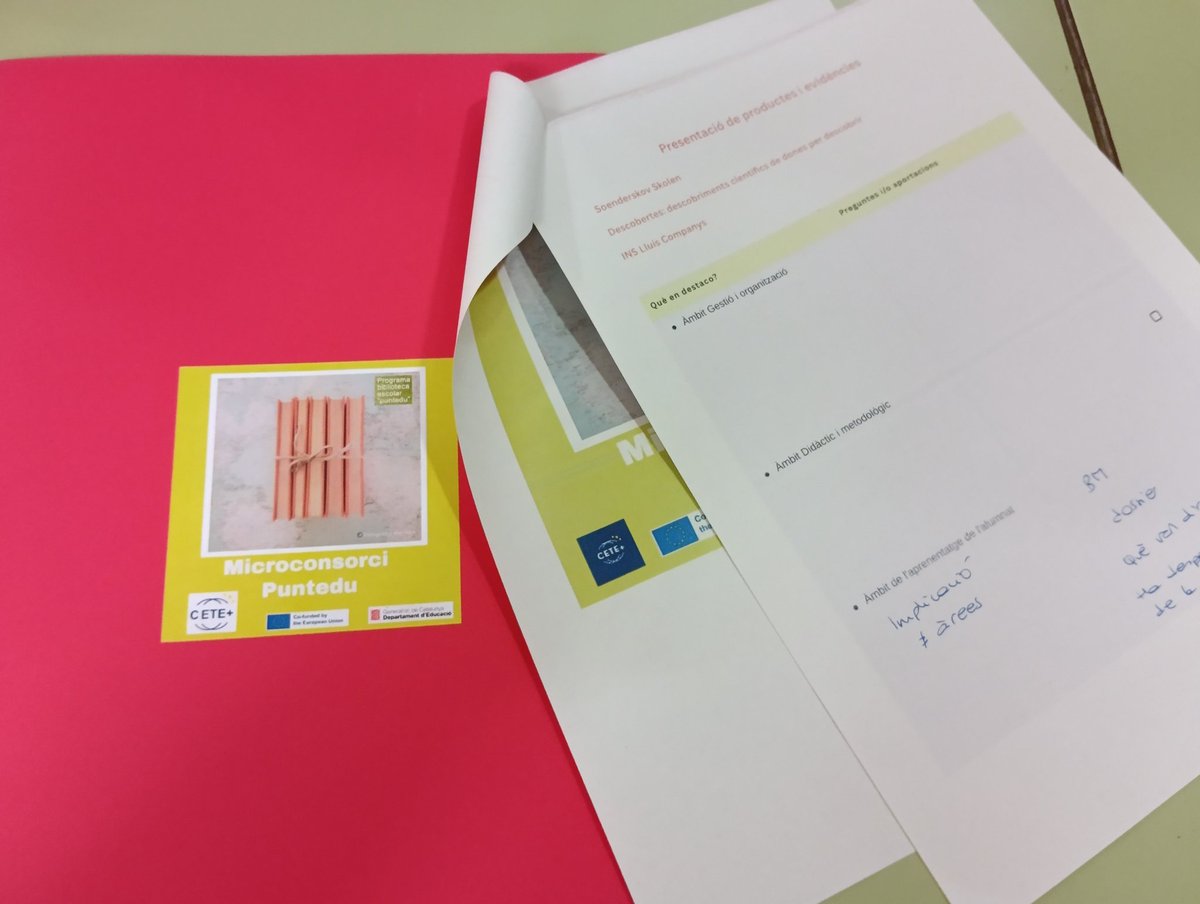 Comencem la 1a sessió de transferència del MC Biblioteca escolar Puntedu a l'escola Wagner de Santa Coloma. La V.Pina i la V. Rodríguez ens exposen la seva unitat didàctica "Descobertes". <a href="/EplusCatEdu/">Unitat Programes Internacionals Catalunya</a> #puntedu #MCpuntedu