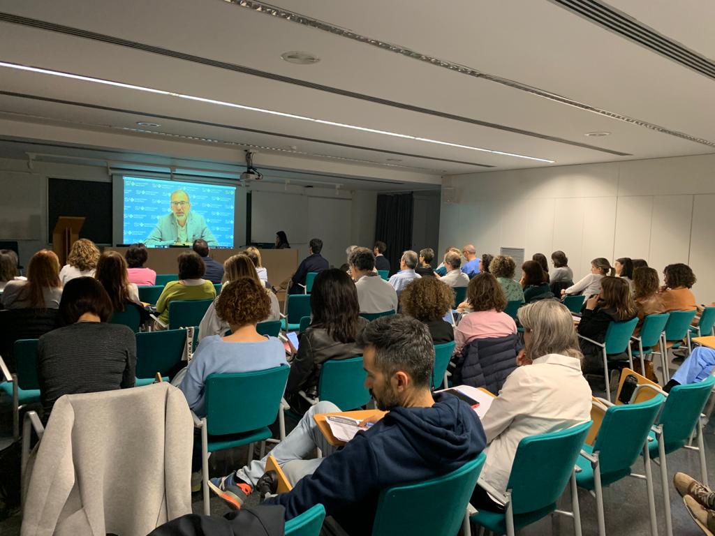 Hospital Universitari Arnau de Vilanova (@harnaulleida) on Twitter photo Avui té lloc la primera Jornada de tutors i tutores de formació especialitzada de l’#icscat, organitzada per tots els i les caps d’estudis, amb l’objectiu de ser un punt de trobada per compartir idees innovadores, valorar el seu talent i crear xarxa entre ells i elles. Avui té lloc la primera Jornada de tutors i tutores de formació especialitzada de l’#icscat, organitzada per tots els i les caps d’estudis, amb l’objectiu de ser un punt de trobada per compartir idees innovadores, valorar el seu talent i crear xarxa entre ells i elles.