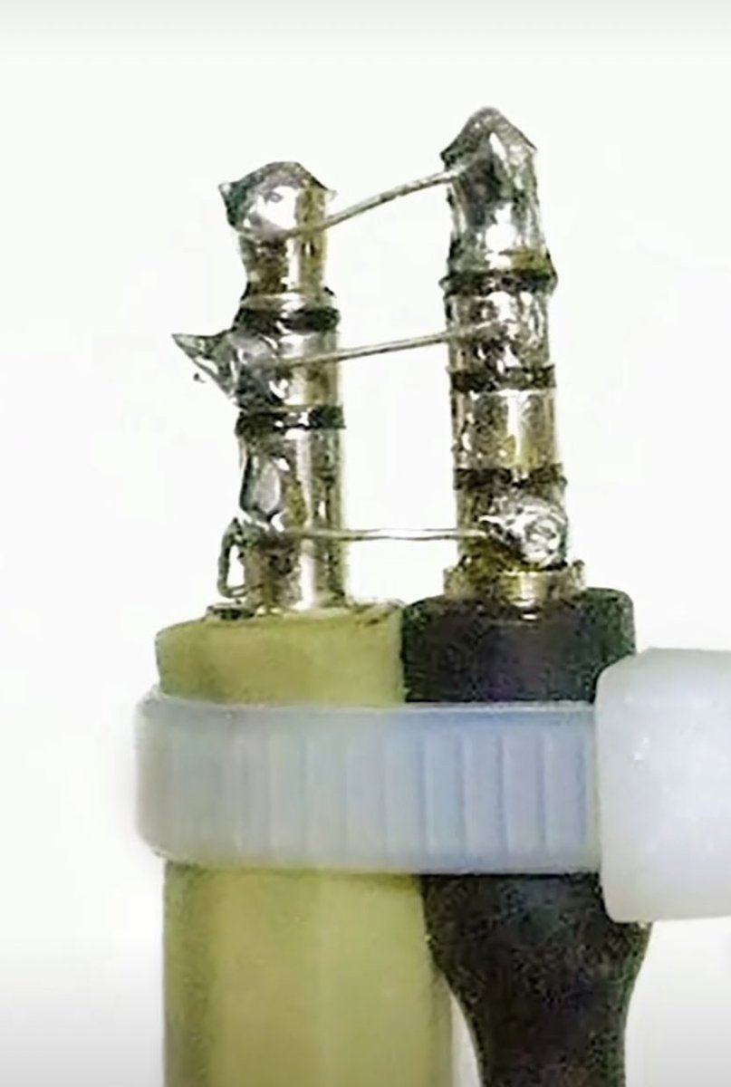 Avui a “No tinc adaptador doble femella mini jack”….