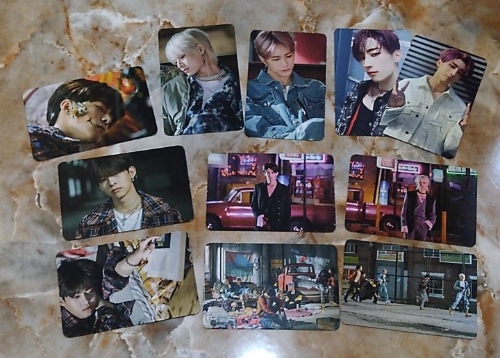 thung_yee's tweet photo. WTS #pasarvicton

Only selling in bulk RM155.
*free official photo set of victon.

Postage : RM15 WM, EM. 

DM if interested. https://t.co/hKYuLlrrTY