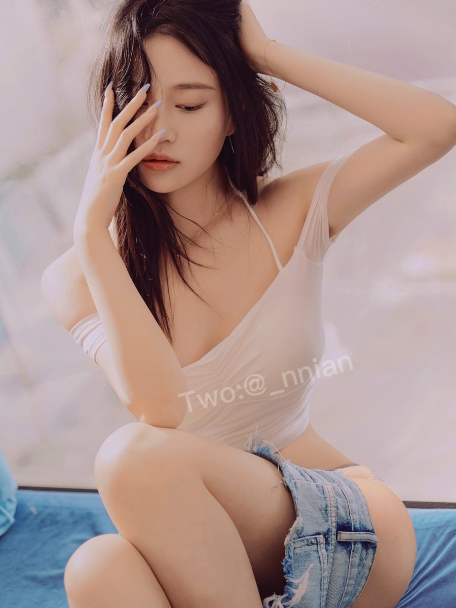 你就是晴天……

女友系《晴天》上新，完整版私😘 https://t.co/c9Uc5RmobJ