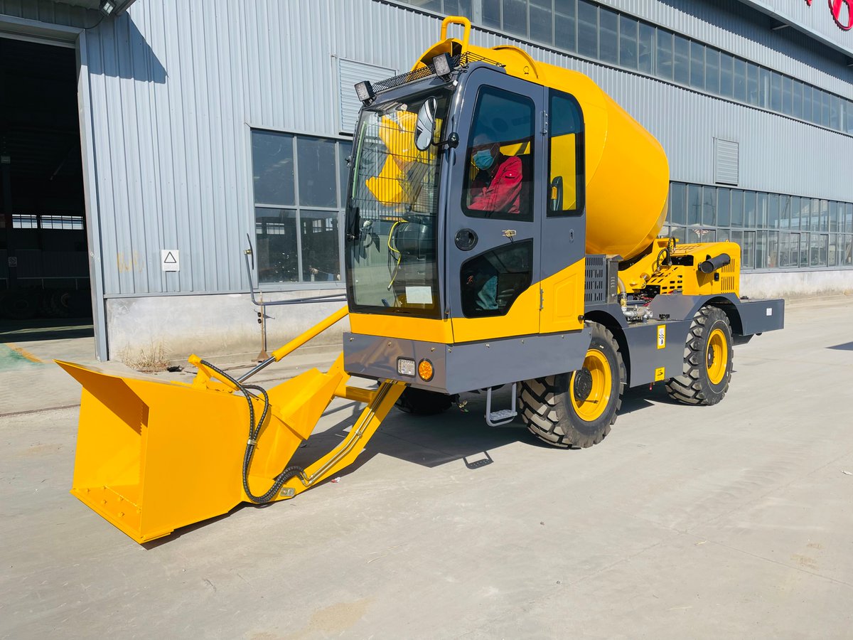 CKhenryzhang's tweet photo. Self-Loading Concrete Mixer, 1.6m³~5.5m³ optional

#CRUKING #mixer #concretemixer #transitmixer https://t.co/2LzX3h2ac7