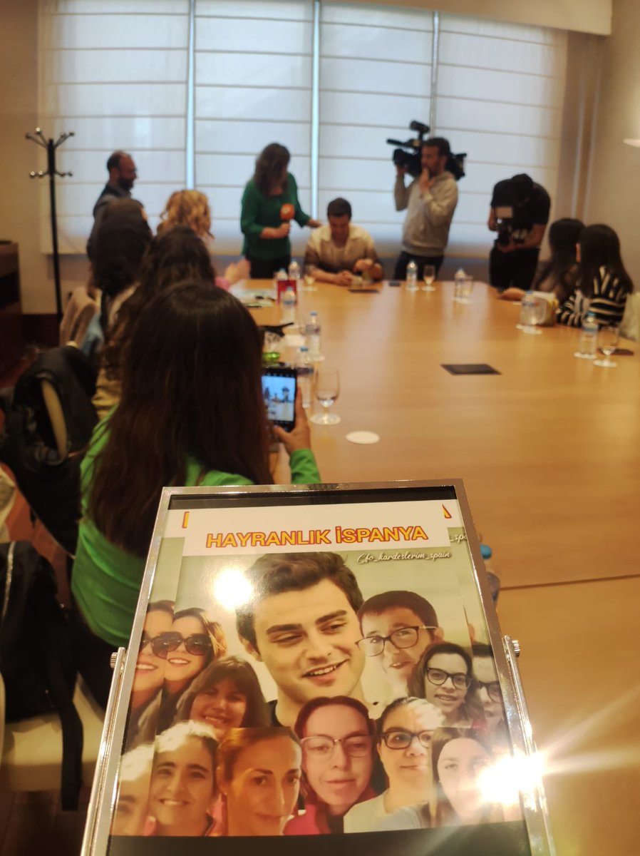 ¡Qué ganas teníamos de recibir a <a href="/yigitkocakk/">Bilal Yigit Kocak</a>!🥰 ¡Somos tan fans Ömer en #Hermanos...! ❤️ #ÖmerAntena3 

RT si tú también😉