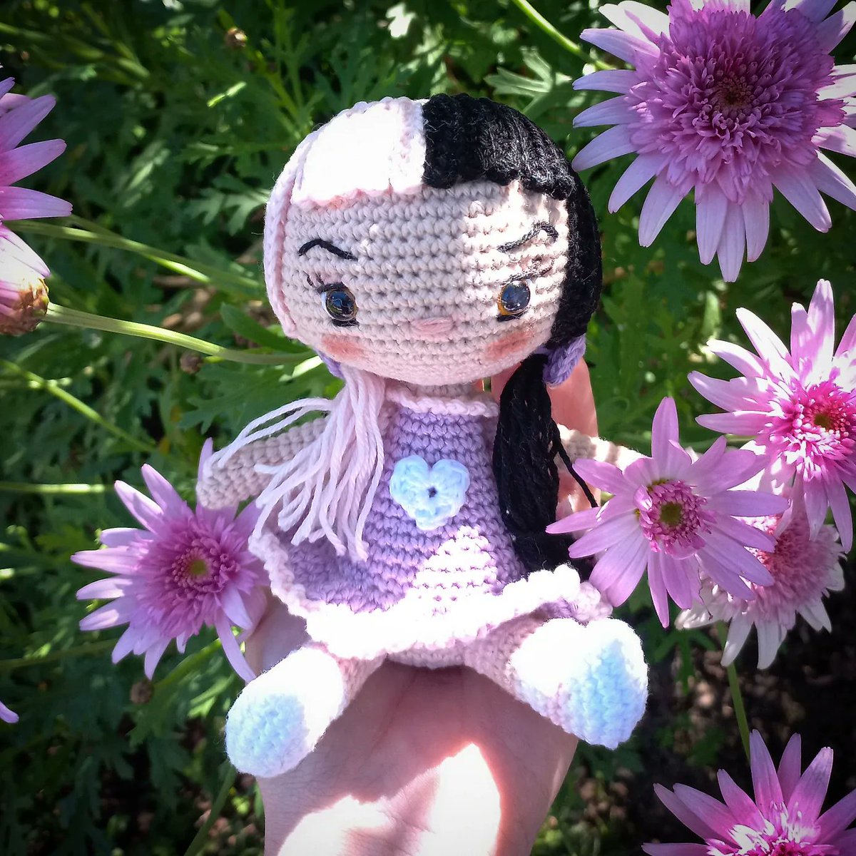 Ginger_crafts_'s tweet photo. 🌷🪻😸Melanie Martinez Doll 😸🪻🌷 made by me
#gingercrafts #handmadeamigurumi #handmadeportugal #handmadewithlove♥️ #amigurumicrochet #amigurumi #crochet #melaniemartinez #melaniemartinezdoll #melaniemartinezcrochet #crochetlover #amigurumilover #amigurumilove #amigurumidoll https://t.co/X9oDU4Yhbr