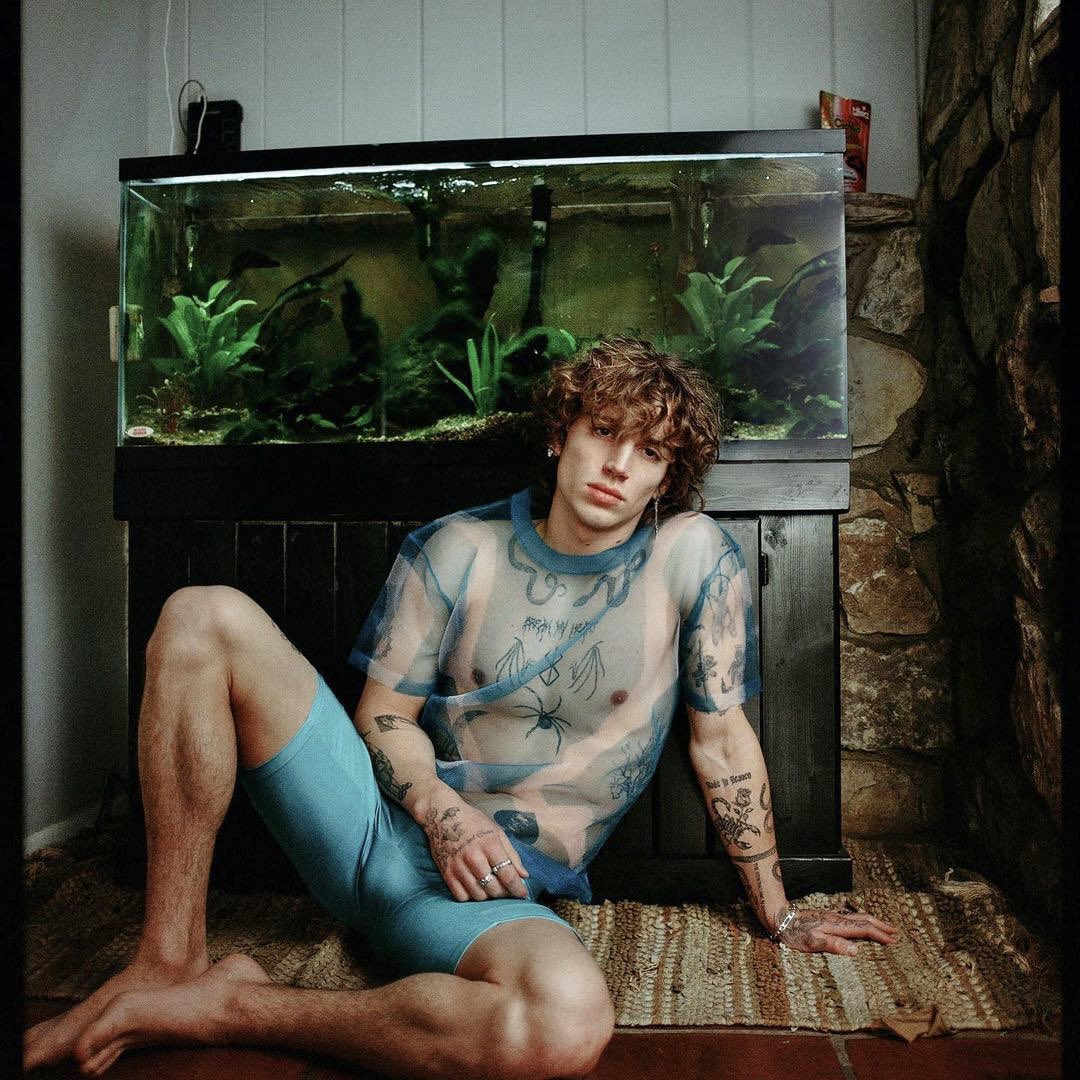 Celeb_Sexual's tweet image. #VinnieHacker