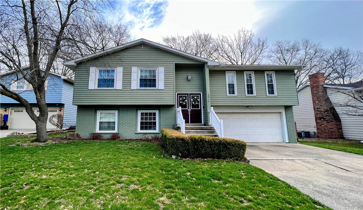 ClevelandREMAX's tweet photo. New Listing! $198,897.00, 4BR, 3BA, 4616 Lawson Drive, Decatur, IL 62526, Full Details https://t.co/hoxgbq0ev1 https://t.co/qW70CRm2tE