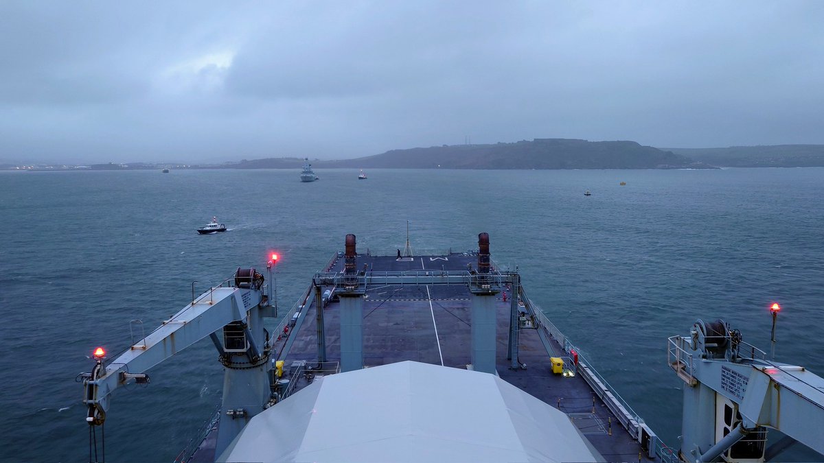 RFA Mounts Bay tweet media