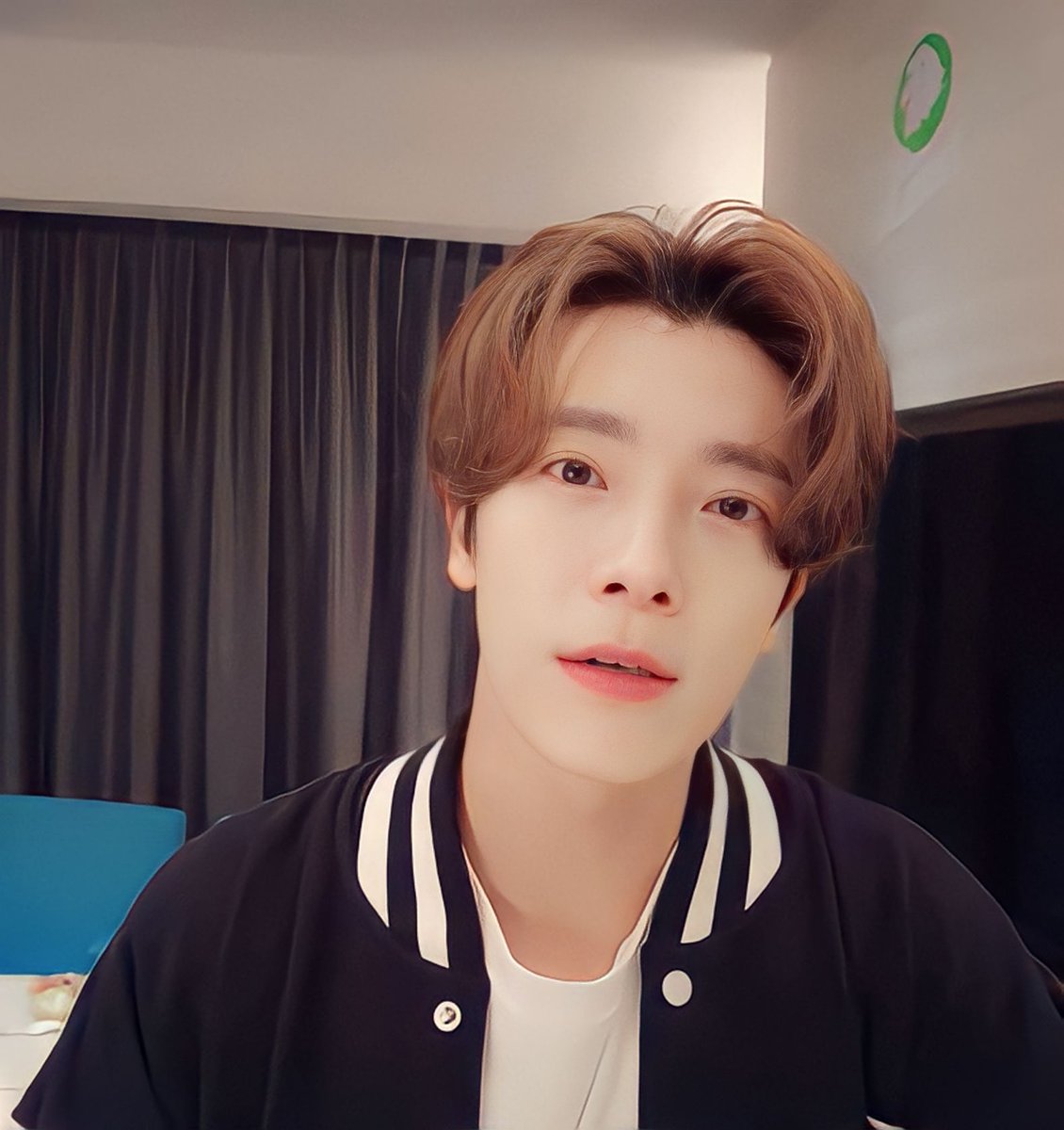 DONGHAESEXY24's tweet photo. #KOREA #DONGHAE #NOPLASTIC #NOPLASTIK #NOCOWARD #NOCHICKEN #NOEFFEMINATE #NOSISSYEFFEMINATE #NOCOSMETIC #NOKOSMETIK #NATURAL #NATURALLY #VISUAL #VISUALKING https://t.co/eUrskbhDMv