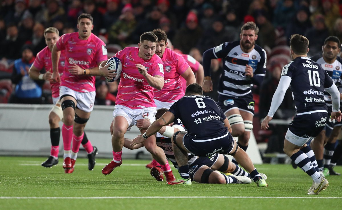 Bendac_Labs's tweet photo. From studio to stadium… This pink strip never fails to stand out!
It’s not long now until the @gloucesterrugby X Bendac Euro shirt will be back in action for this weekend's #HeinekenChampionsCup round of 16 fixture in La Rochelle.
#Bendac #Sponsorship #Partnership https://t.co/DCkFsIYDOG