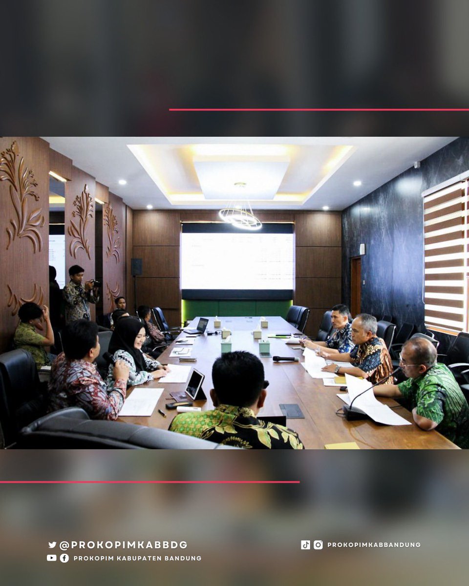 ProkopimKabBdg's tweet image. Wargi Bandung Bedas 

Sebagai informasi, audiensi tersebut bertujuan untuk mengoptimalkan program kerja PT. BDS, sebelum dikukuhkan. 

#audiensi #bandungbedas