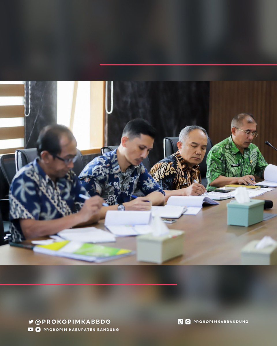 ProkopimKabBdg's tweet image. Wargi Bandung Bedas 

Sebagai informasi, audiensi tersebut bertujuan untuk mengoptimalkan program kerja PT. BDS, sebelum dikukuhkan. 

#audiensi #bandungbedas