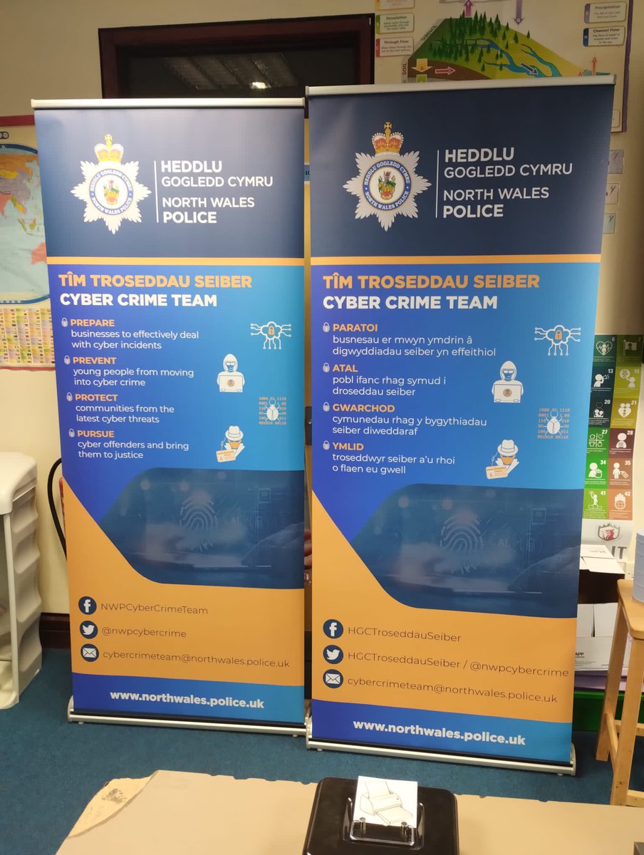SGogledd's tweet image. Disgyblion @SyrHughOwen yn mwynhau dysgu am ddiogelwch Seibr hefo @NWPolice #STEM #EUfundscymru