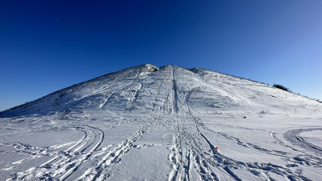 MinesGlaciology's tweet photo. It’s been a few days… we’ve just been collecting data. Ever wanted to see a multi-offset (9 total) #gpr on the side of the second biggest #pingo on Earth? #pingostarr has you covered. @nasa planetary FTW. #pstar https://t.co/9O6appuhNY