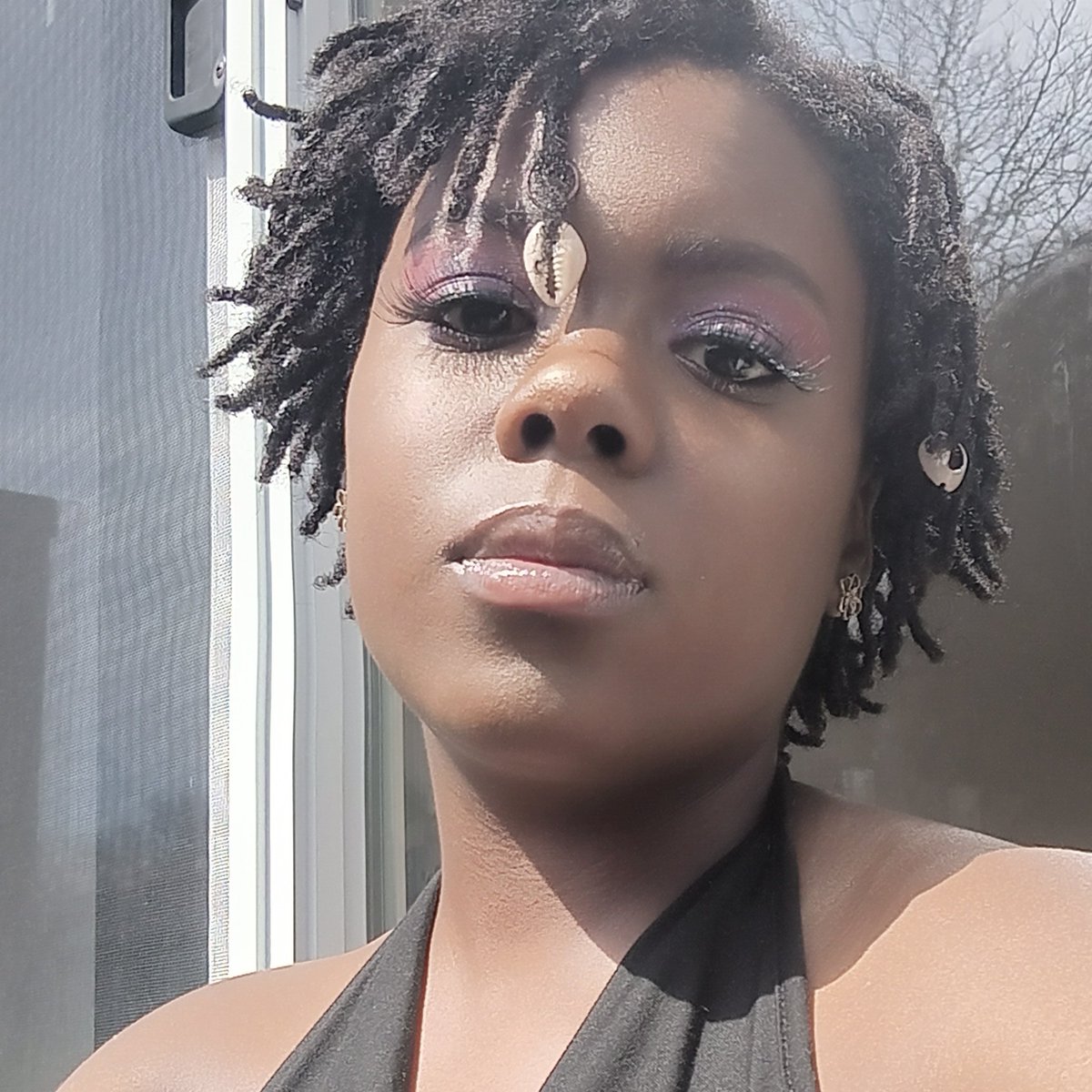 ashiacoco's tweet image. #NewProfilePic It's about damn time!