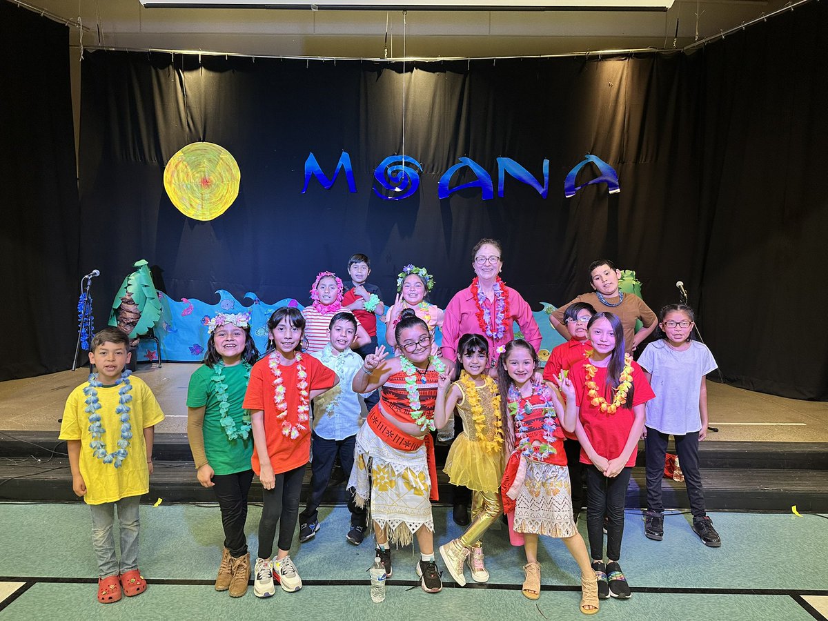 Longfellow Elementary Albuquerque (@apslongfellow) on Twitter photo Right before Spring Break…. Sra. Mascareñas’ 3rd grade put on a beautiful performance of Moana 💙💜! It feels amazing to see our students up on stage again! Thank you for a great performance 💙💜 <a href="/ABC_Partnership/">ABC Community School</a> <a href="/APSLZone1/">Learning Zone 1</a> Right before Spring Break…. Sra. Mascareñas’ 3rd grade put on a beautiful performance of Moana 💙💜! It feels amazing to see our students up on stage again! Thank you for a great performance 💙💜 <a href="/ABC_Partnership/">ABC Community School</a> <a href="/APSLZone1/">Learning Zone 1</a>