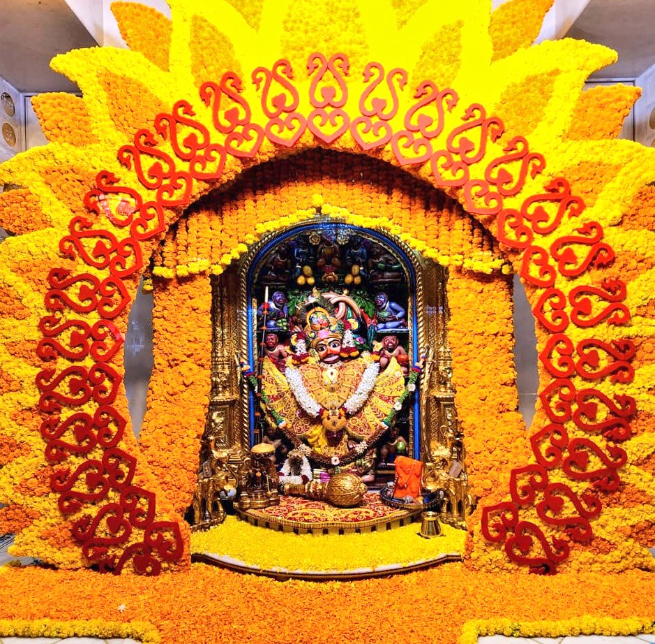 30 March 2023, Thursday

सभी 🇮🇳को रामनवमी के पावनपर्व कि ढेर सारी सुभकामनाये।भगवान राम आप सभी के जीवन मे सुख-शांति बनाए रखे।

#जय_श्रीराम #रामनवमी #RamNavmi #जय_सियाराम #जय_हनुमान