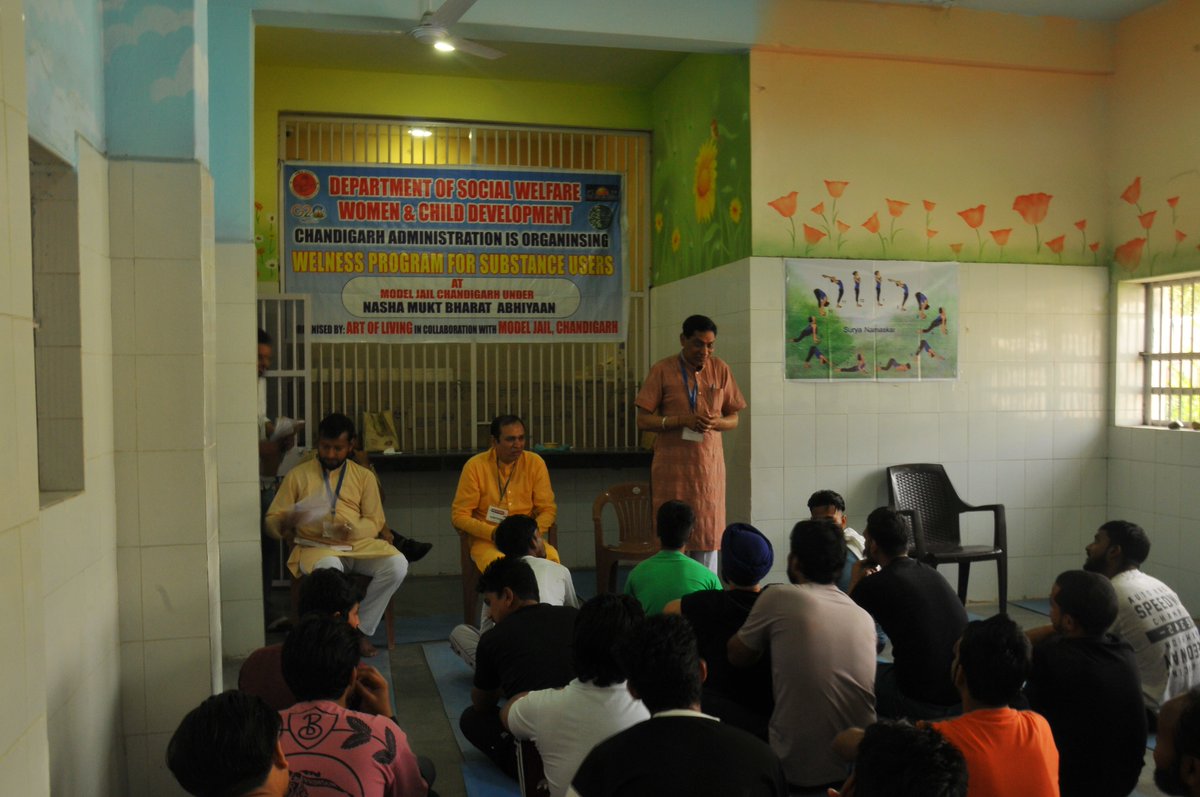 nmbcchd's tweet photo. On Mar 29th, The Department of #SocialWelfareWomenChildDevelopment #ChandigarhAdministration is organizing a #wellnessprogram for #substanceusers at the Model Jail in collaboration with #ARTofLiving and #ModelJail Chandigarh. Part of the #NashaMuktBharatAbhiyan aims to #DRUGFREE https://t.co/icFDkXbJiz