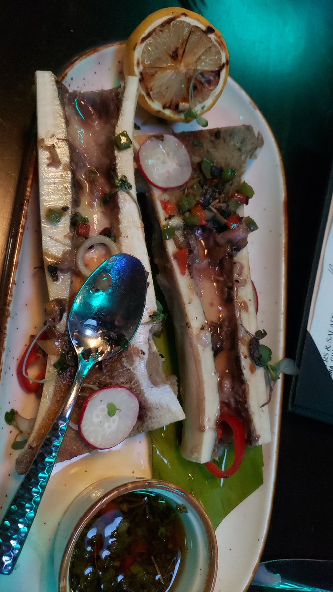 MCBIGDEE's tweet photo. tostadasprime in Santa Clara  bone marrow..yummy https://t.co/2QzlbcqOX7