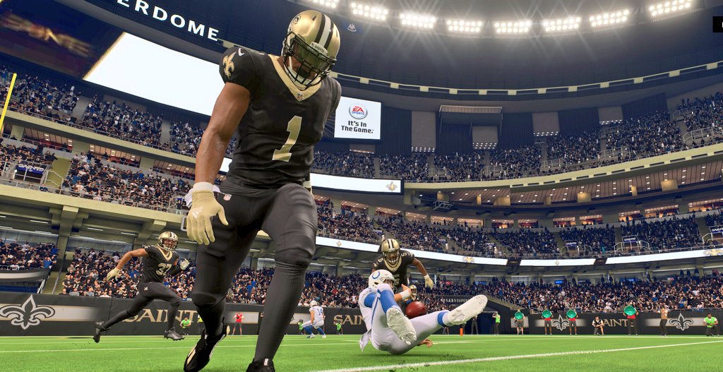 XCFL_Riot's tweet photo. Strongest big hitter in the game did it again! Curtis with another forced fumble! The Honeybadger says thank you and run it back for 6! @XCFLNetwork https://t.co/0KQbxurndM