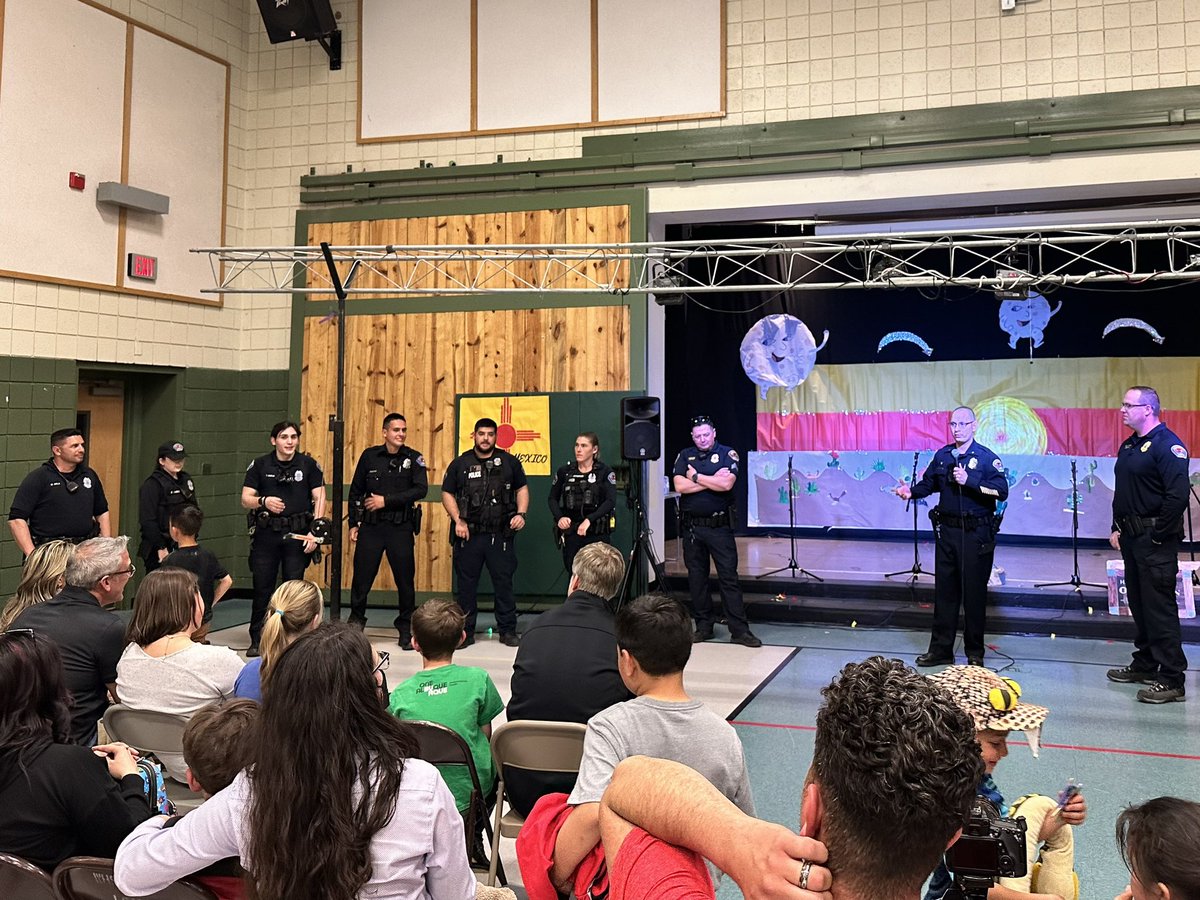 Longfellow Elementary Albuquerque tweet media