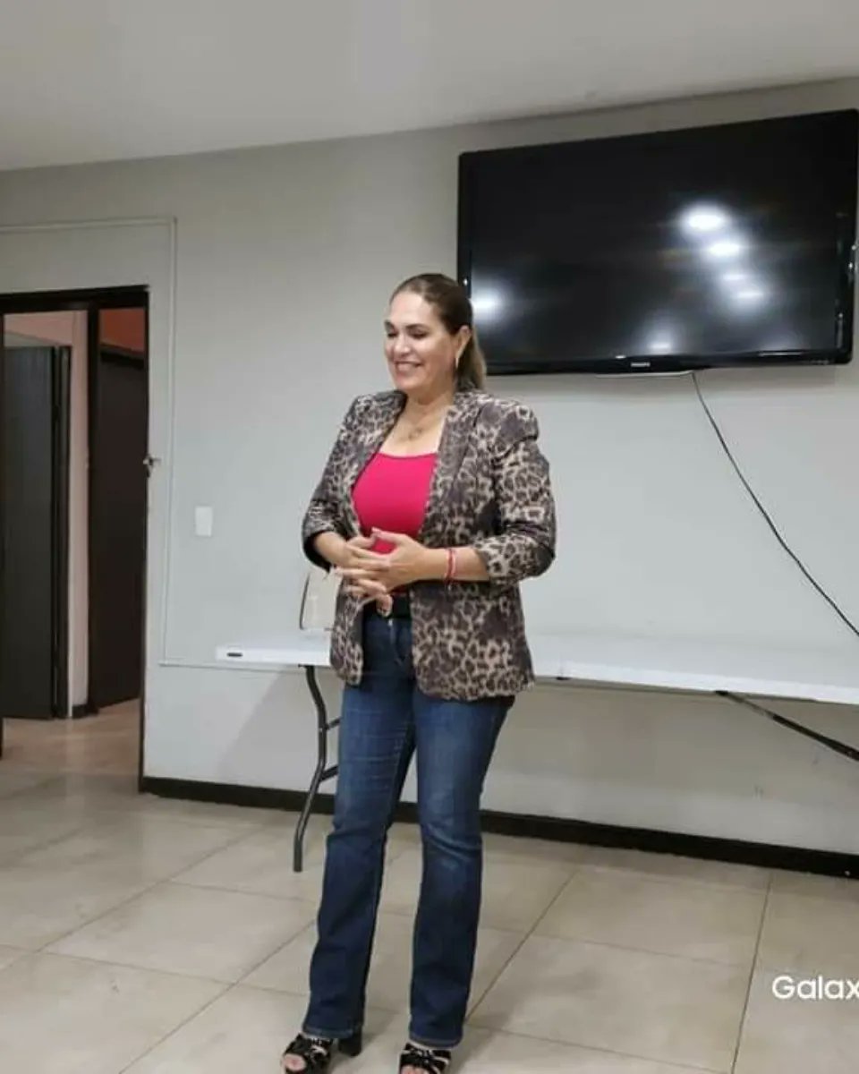 OnmpriL's tweet photo. El día de hoy como cada miércoles tuvimos nuestra reunión de @ONMPRITORREON en donde tratamos temas de la campaña que se avecina, y manejó de las redes, estamos listos y vamos con todo 💪💪👏🏽👏🏽
#ECHADOSPADELANTE 
#sumatealequipoonmpri https://t.co/gbvJjaT6ul