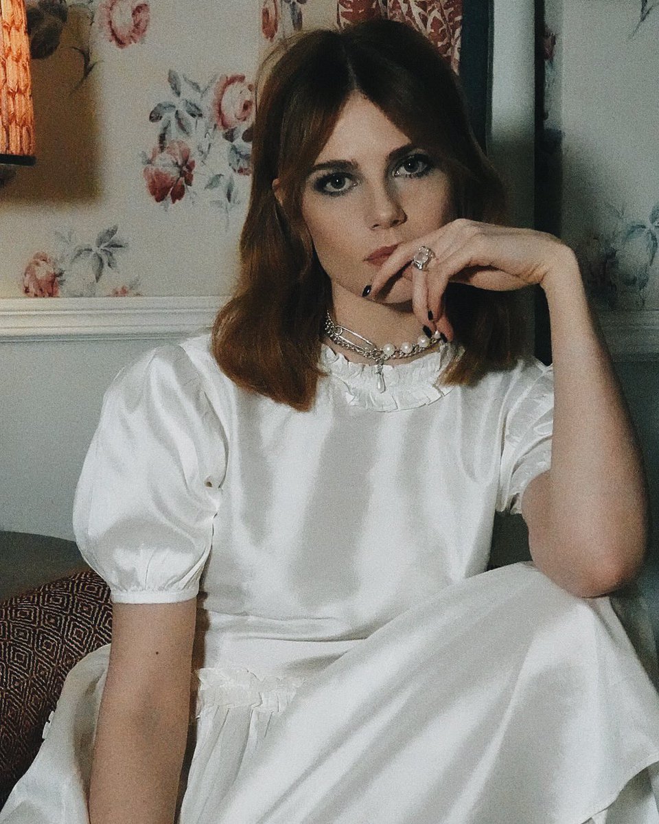 bestlucybpics's tweet photo. during press for chevalier in london https://t.co/hhrQ8p0EWY
