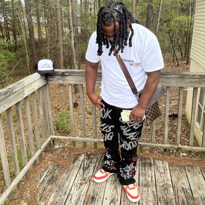 Deeno1k's tweet photo. #NewProfilePic https://t.co/8sXfBS6ya9