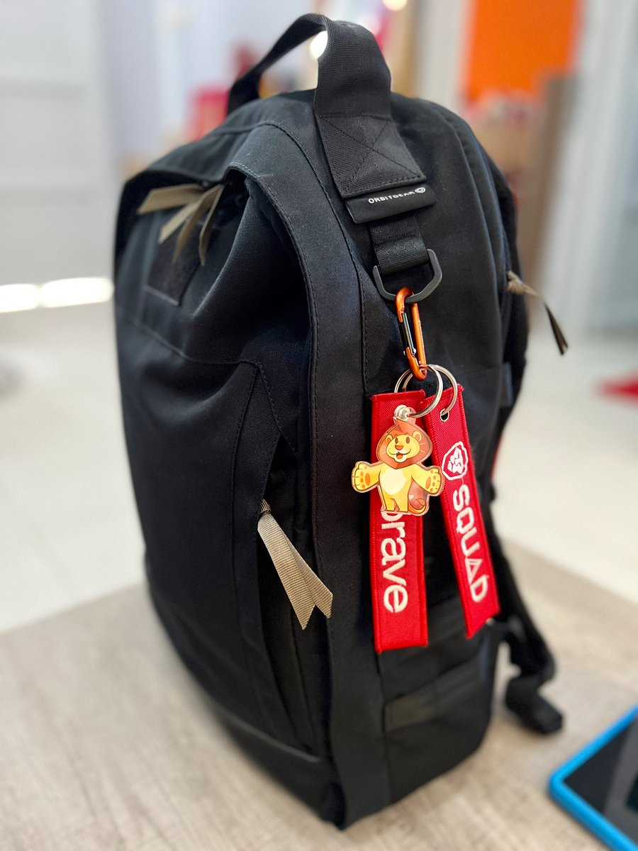 vkbrave's tweet photo. 🦁 #BraveSquad #BeBrave 👉 C102 MK23 SharpShooter #Backpack #OrbitGear https://t.co/lwbvreakrY
