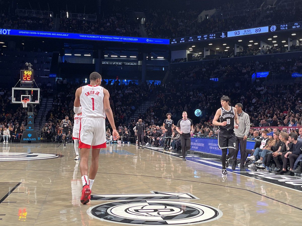 futoshinakayama's tweet photo. Netsの試合を観てきました🏀お目当てはもちろん@wacchi1013 タイミングがやっと合いNBAプレーヤー、渡邊雄太を初めてコートの上で見れました👀 Bucket listの1つが叶いました👍
#渡邊雄太
#サンクロレラ
#scsport
#sunchlorella https://t.co/0MV5QaYe0Q