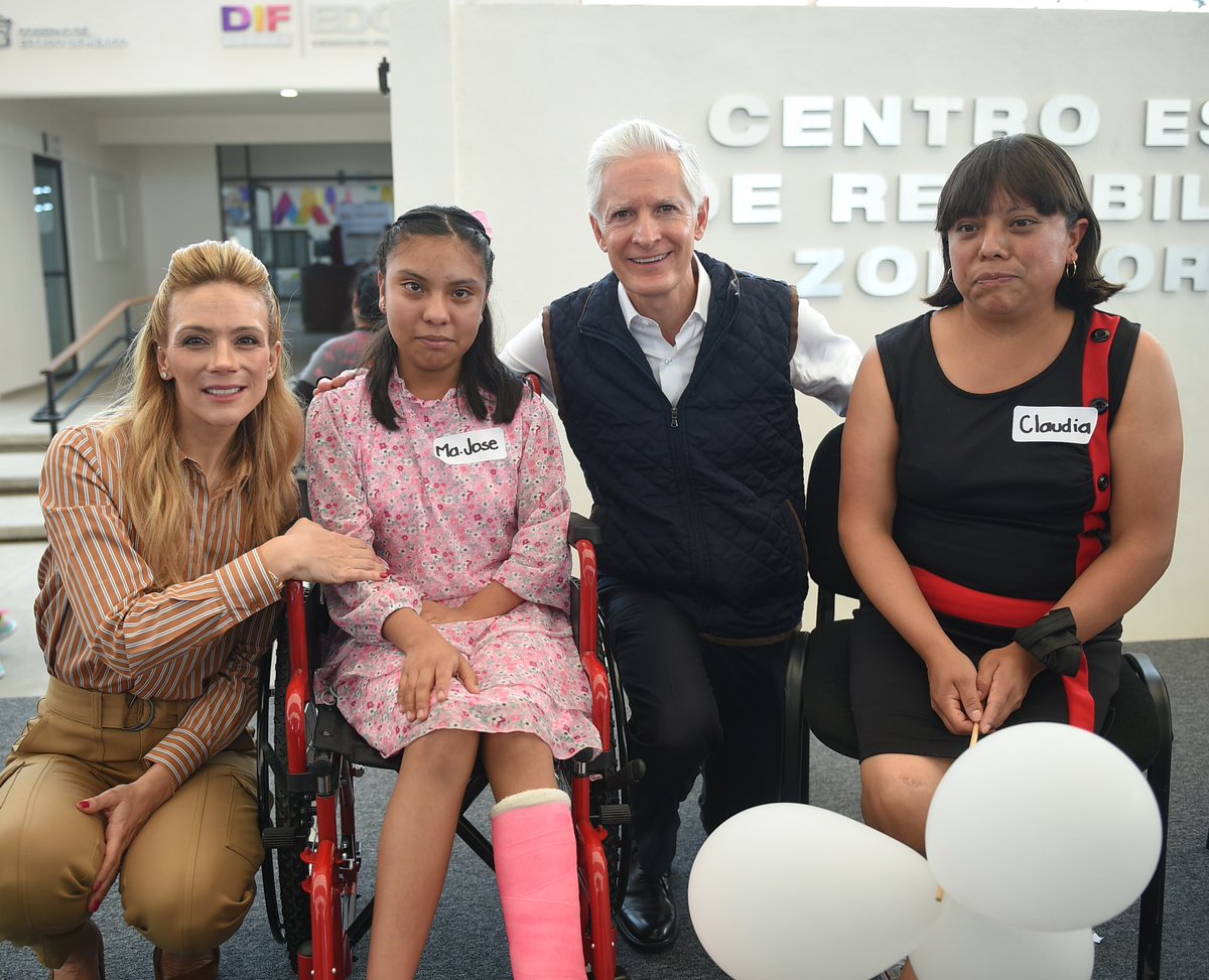 Fernanda Castillo (@fercastillodm) on Twitter photo Junto a mi esposo <a href="/alfredodelmazo/">Alfredo Del Mazo</a> , inauguramos el Centro Estatal de Rehabilitación Zona Oriente en #Chalco, me siento muy contenta de construir una nueva historia junto todas las personas con discapacidad de esta región.
#125LatidosPorLaDiscapacidad Junto a mi esposo <a href="/alfredodelmazo/">Alfredo Del Mazo</a> , inauguramos el Centro Estatal de Rehabilitación Zona Oriente en #Chalco, me siento muy contenta de construir una nueva historia junto todas las personas con discapacidad de esta región.
#125LatidosPorLaDiscapacidad