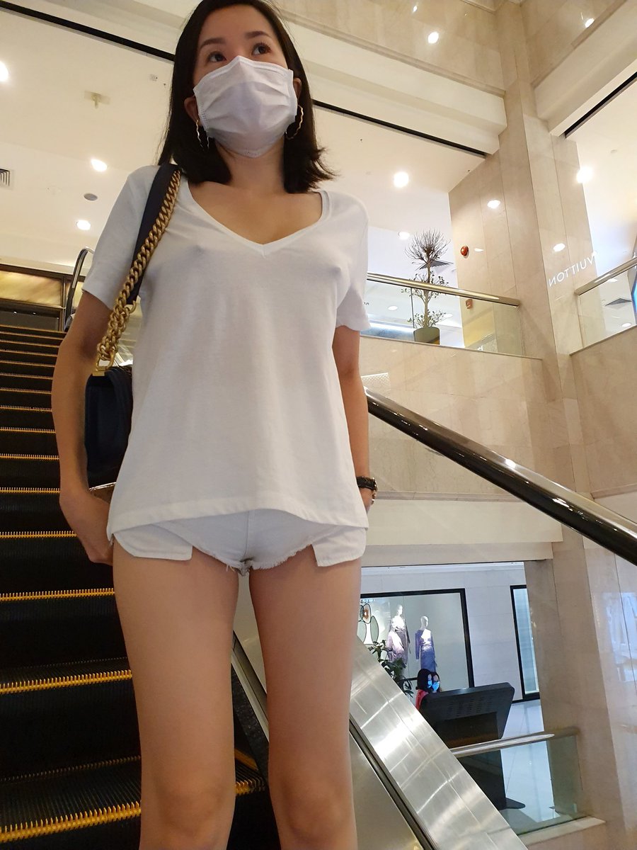saowsexy's tweet photo. มาเดินห้างเล่นเป็นเพื่นเจ้ไหม
#แอบเย็ด #สวิงกิ้งเชียงใหม่ #เชียงใหม่นัดเจอนัดเย็ด #เชียงรายนัดเย็ด #นัดเย็ดเชียงไหม #ขี้เงี่ยน #สวิงกิ้งเชียงใหม่ https://t.co/c8JyRJciV5