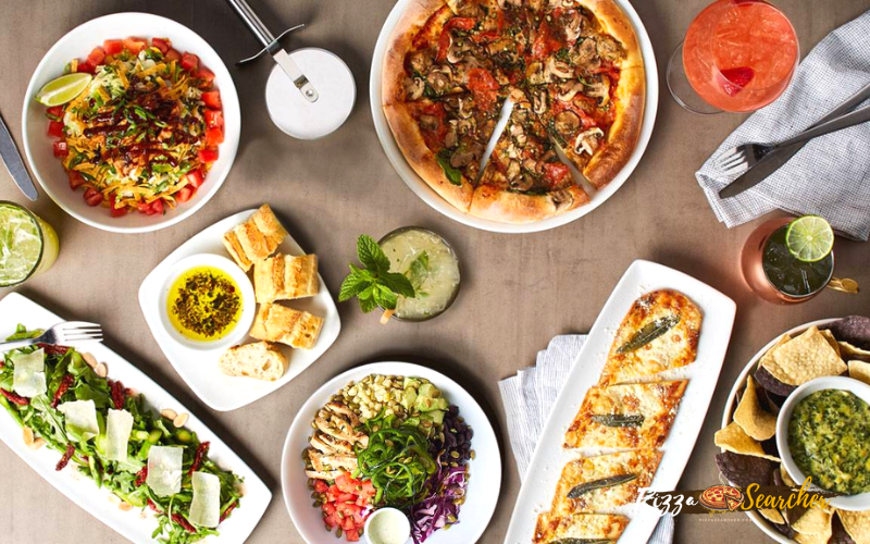 PizzaSearcher's tweet image. The California Pizza Kitchen is mainly known for its non-traditional and innovative pizzas. This includes original Bar BBQ chicken pizza, jerk chicken pizzas, and Thai chicken. 
#pizzasearcher #californiapizza #pizzamenu #pizzaprice
pizzasearcher.com/california-piz…