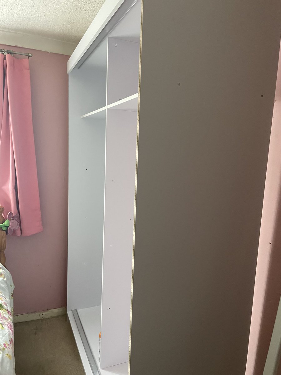 LongsCarpentry's tweet photo. Construction of a new wardrobe underway!
📍 Bury St Edmunds
-
#carpentry #wardrobe #bury #burystedmumds #carpentrywork #carpentrywork #carpenters #burystedmumdscarpentry #carpentryuk #carpentryskills #uk #england #carpentrytips #wardrobes #wardrobegoals #bedroom #work #englanduk https://t.co/FnaCaSlxhC