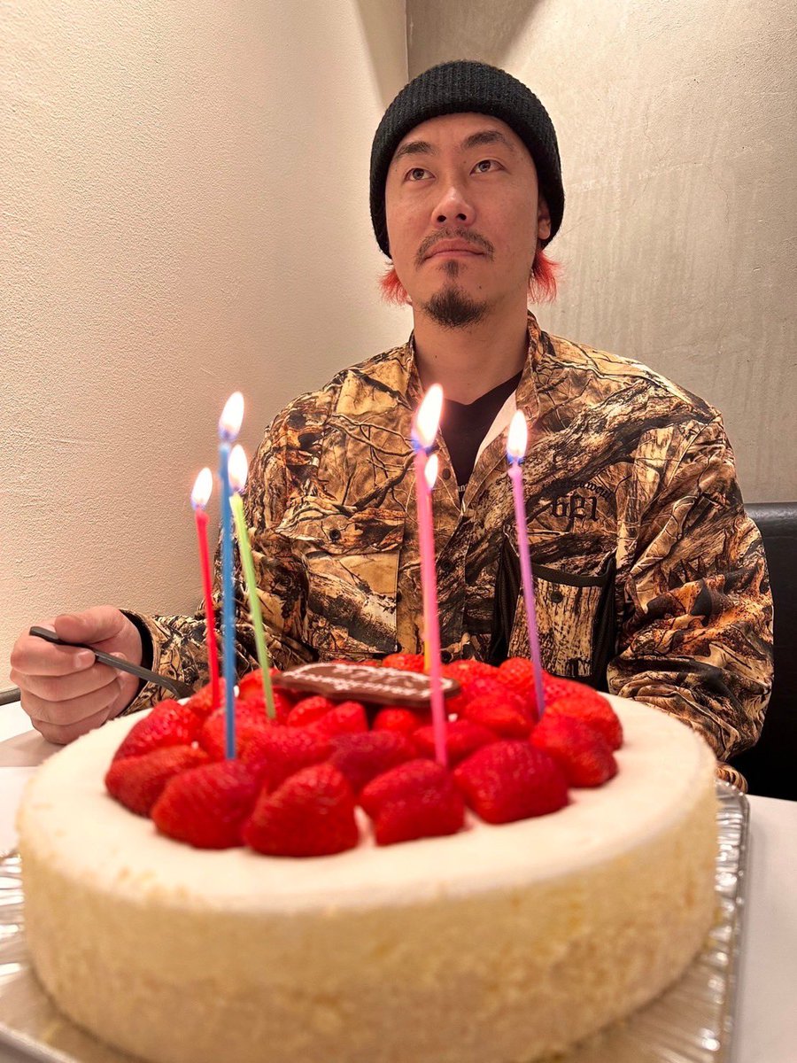 今年は曲作りながら 誕生日迎えたね。 良い歳にしよう。