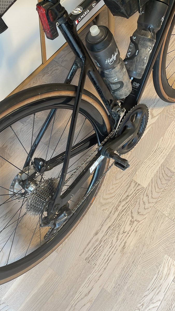 Olivier Maria tweet media