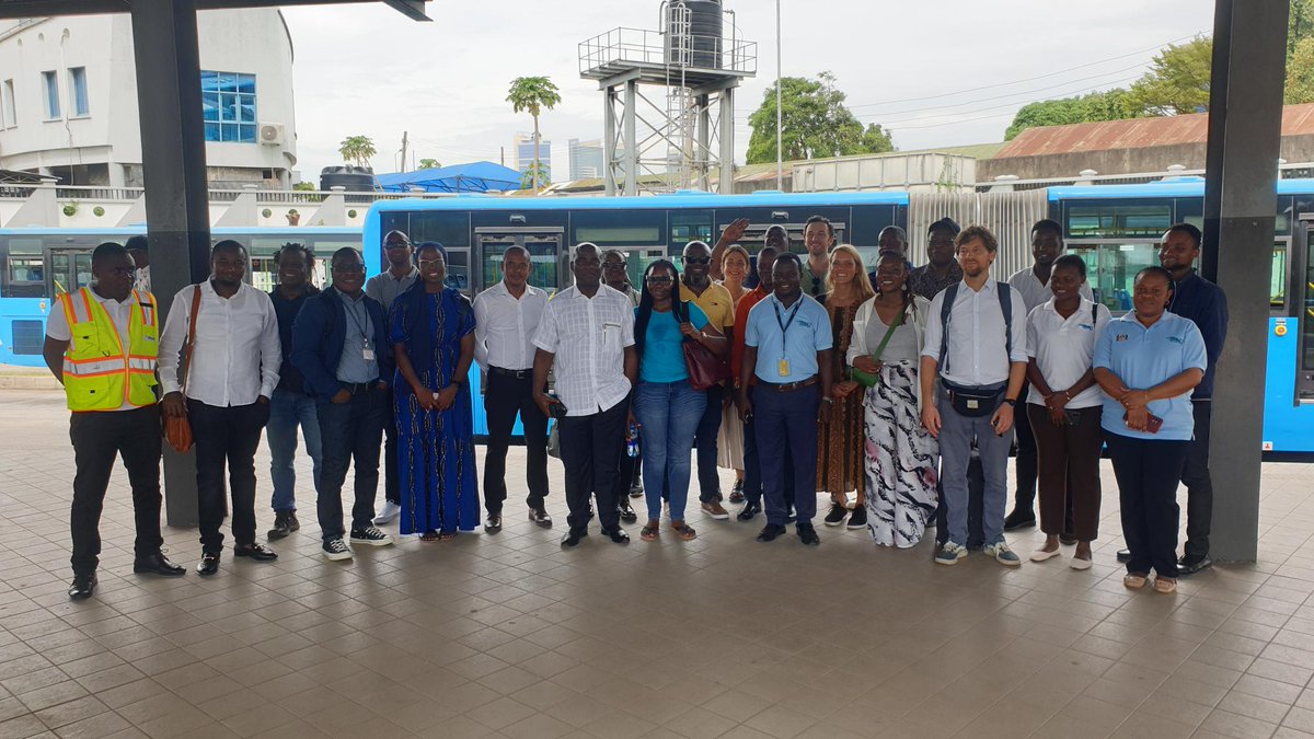 UITPnews's tweet photo. 🧑🏽🏫Last week #UITPAcademy hosted #PublicTransport officials & operators in Dar es Salaam 🇹🇿 for a 3-day training on #ElectricBuses🚍⚡
The training is part of the #SOLUTIONSplus project to create change with innovative & integrated e-mobility solutions
#SOLUTIONSplus #DART @UNEP https://t.co/4A0JJLlaui