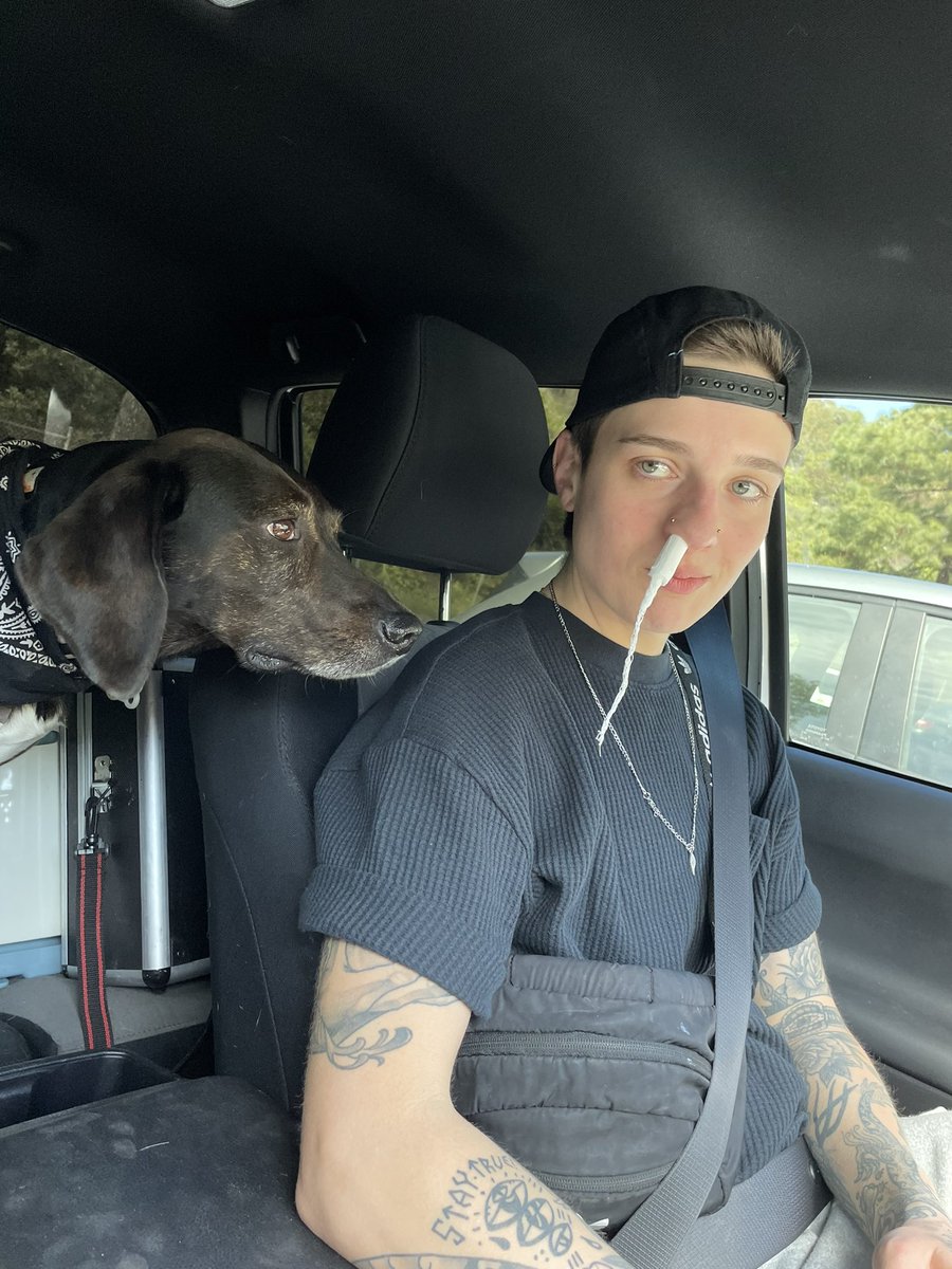 HopeNichols69's tweet photo. Moved to la seen some dogs bae visited allergies on sicko mode got plant https://t.co/eXhawOzn8s