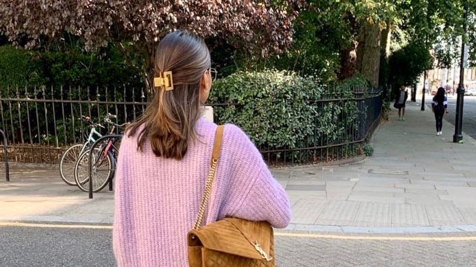 i attract only the best into my life, because i believe that i deserve the best 💐🤍