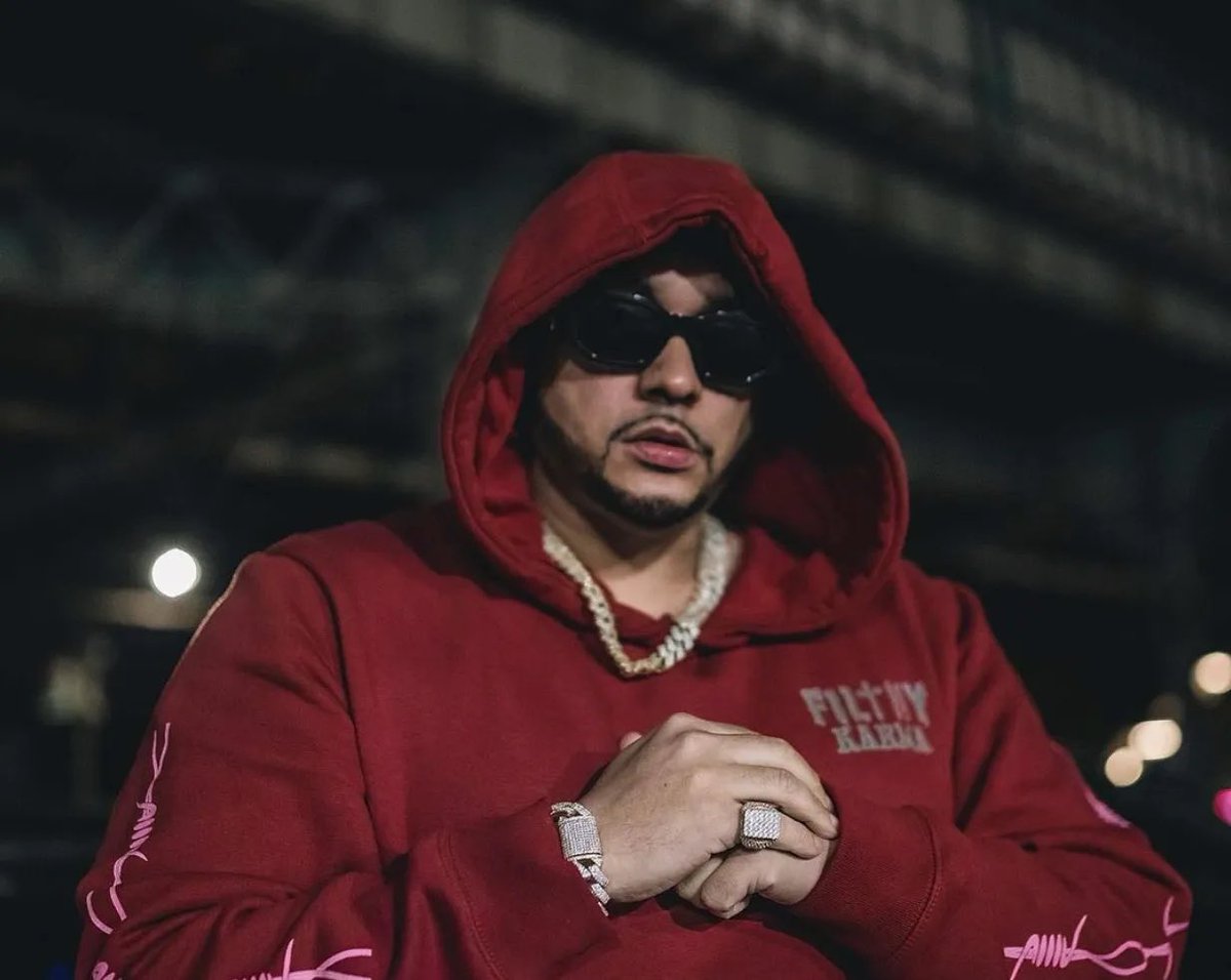 Sky_Hi's tweet photo. New @Cortez_Bodega Album Filthy Karma Prod. By Crisis 🔥 https://t.co/QONTcluQEK #FilthyKarma https://t.co/lHADbvkDOe