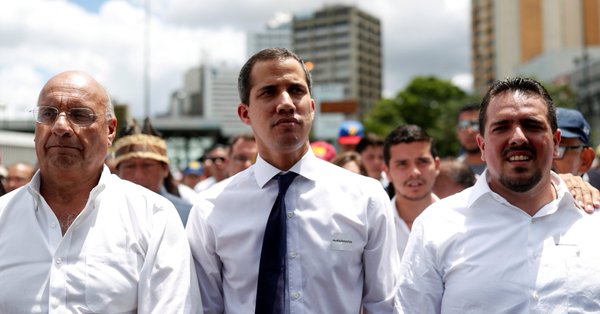 voiceDJesus's tweet photo. @Noelleal ..Este Ajedrez Satanic 
2 escoltas!  Jesuitas Masonicos (Stalin esta en el "dialogo" ColomboVzla.Ascenso 🔺 .#PrimaveraManitasBlancas2014)  
La película desde JOLIBUD esta desde 1811..
Solo entregan guiones y actore$ de reparto para saqueos y reparto de botines #DerechIzquierda https://t.co/wes3B79eux