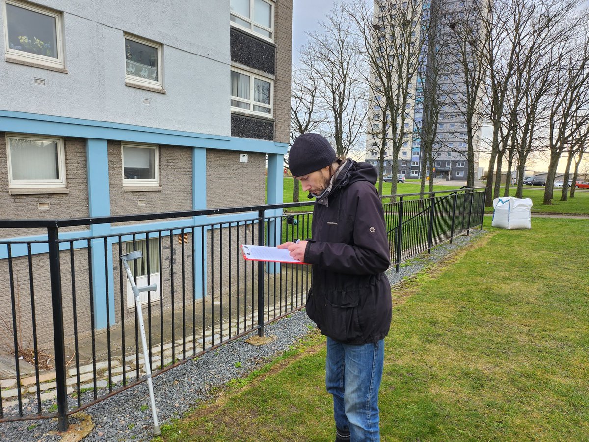 A resident helping with tech drawings for what's coming next. Thumbs 👍 up from boss lady!! Sweet peas, potatoes, onions &amp; herbs going in. One of 12 garden areas around the 3 55+ supported blocks. <a href="/HSCAberdeen/">Aberdeen City HSCP</a> <a href="/agescotland/">Age Scotland</a> <a href="/KSBScotland/">Keep Scotland Beautiful</a> <a href="/AberdeenCC/">Aberdeen City Council</a> @Aberdeen_ACVO <a href="/CFINEAberdeen/">Community Food Initiatives North East (CFINE)</a>
